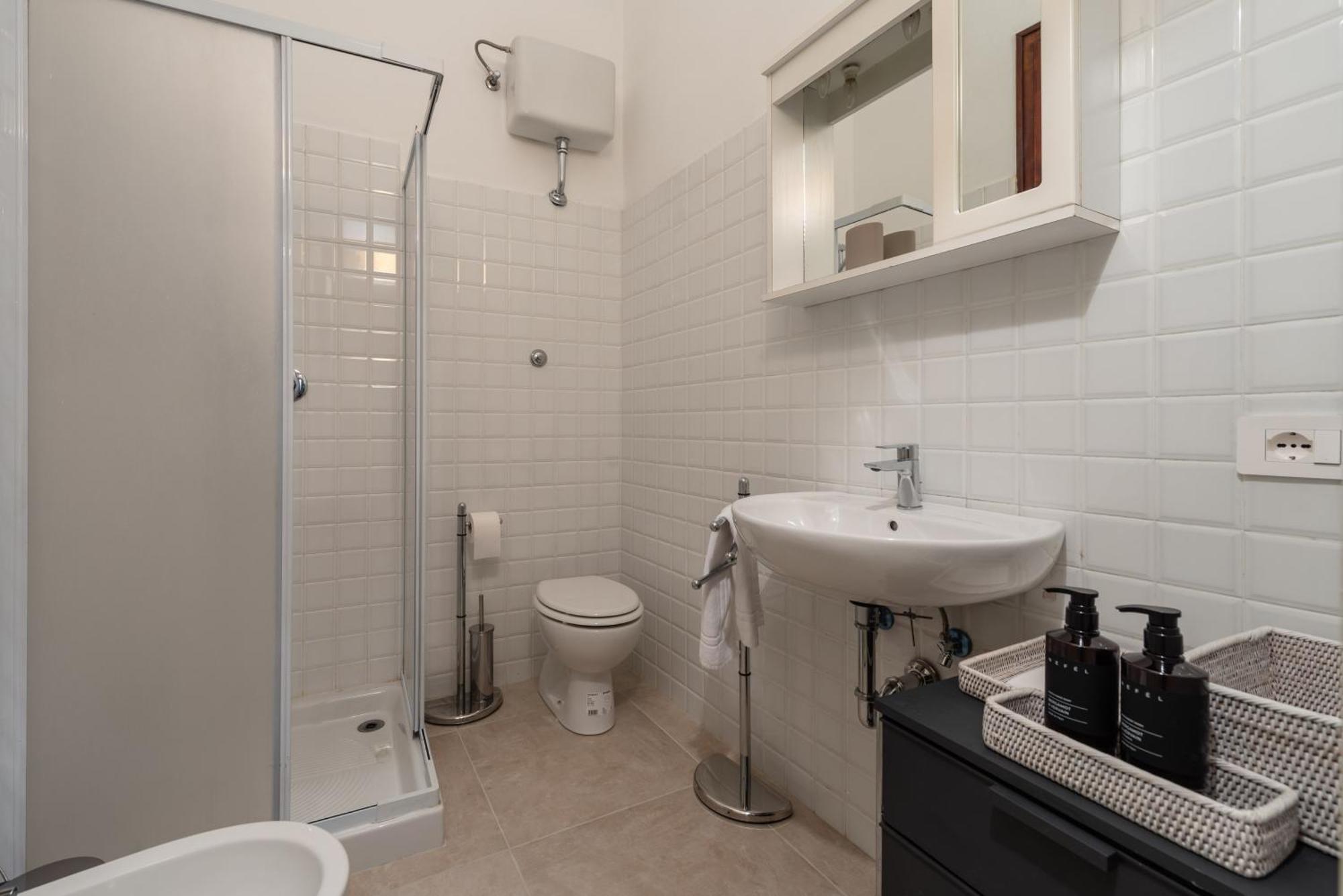 Hostly-Suite Il Mediceo-Lungarni In Town Center Pisa Eksteriør bilde